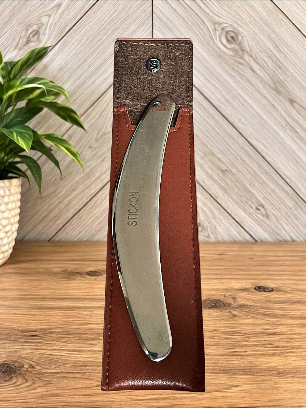 Stainless Steel Gua Sha Muscle Massage Tool Brown Protective Case